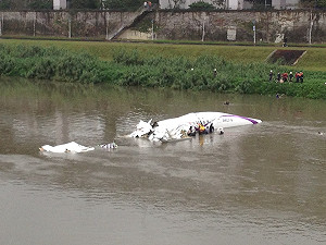 機師殉職 投縣將助爭取褒揚令、入忠烈祠