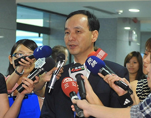 中生代卡位?朱立倫：談政治沒營養