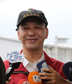 朱立倫視察抽水站 避談選舉議題