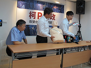 若當選  柯文哲將普設AED