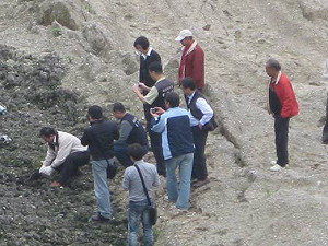 造橋毒汙泥  劉政鴻認環團檢驗待分析