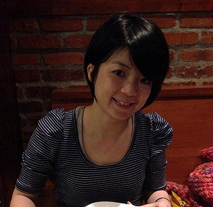 前鴻海公關主任  接連勝文政策發言人