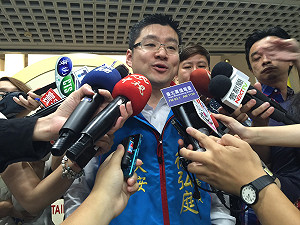 被罵三字經  徐弘庭要網友刪除致歉否則提告