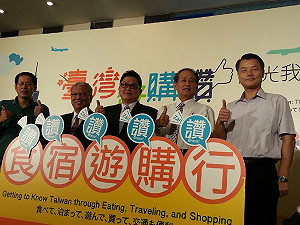 曹啟鴻：屏東復育近400隻綠蠵龜 不輸夏威夷