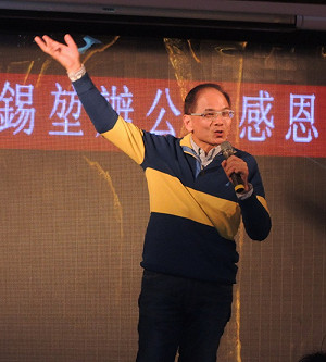 游錫堃：「兩兆雙星」出問題在馬英九任內