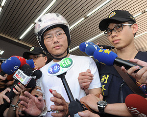 女童割喉案家屬撤銷國賠  柯P前往探視