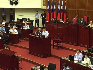 議員要柯鍘洪智坤 柯P：殘障人士找工作不易