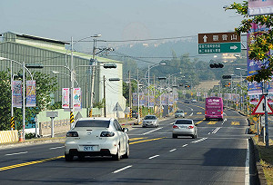 再花5千萬整平「曼波」路 陳菊要究責