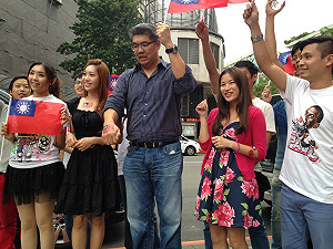 柯洩漏病情坦承失言 連：別無所不用其極