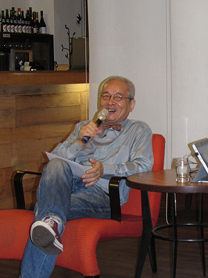 喊亡國拉票  馮光遠：沒看過郝連捍衛國旗