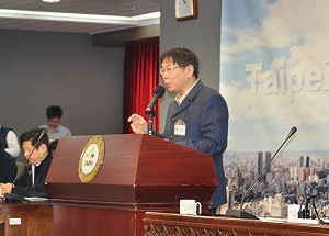 殖民說惹議  柯P：如果我錯了就是我錯了