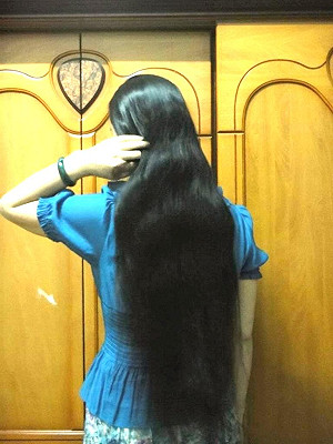 愛台不落人後  新住民林紫嫚剪秀髮助癌友