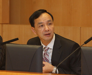 昨是今非？朱立倫批兩兆雙星是錯誤政策