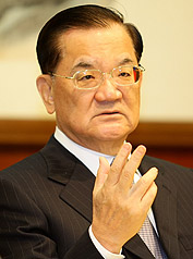 連戰明抵新後　14日連胡早餐會