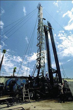 美11月份工業產值增0.8% 高於預期