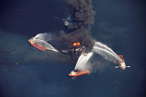 美路易斯安那油田爆炸汙染   蔓延海面5平方英里