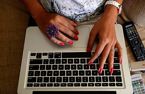 法國員工上班花1小時網上閒逛