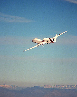 美2架「全球鷹」無人機將臨時部署日本