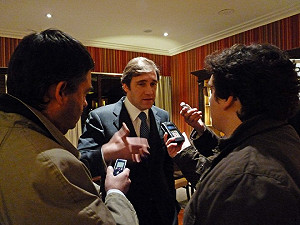 葡萄牙向左轉  上任11天內閣遭否決面臨下台