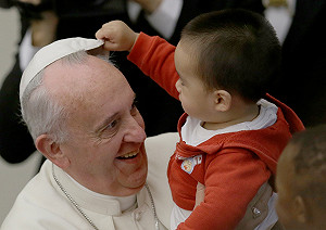 教宗談論同志家庭  梵諦岡籲勿過度解讀