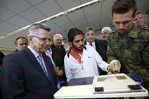 加快遣返難民  德國考慮動用軍機輸運