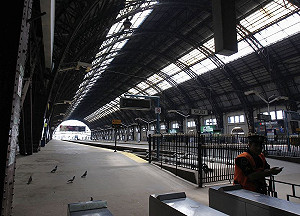 不滿經濟政策  阿根廷大罷工癱瘓交通