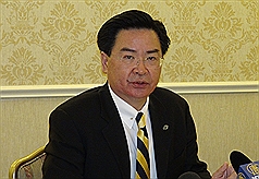 吳釗燮：新戰機都不賣 敏感軍售會更難