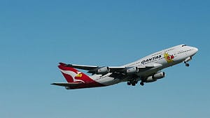 虧損2億5千萬澳幣  澳航裁員5000人