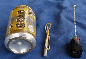 IS公布俄羅斯客機炸彈照  藏在易開罐頭裡