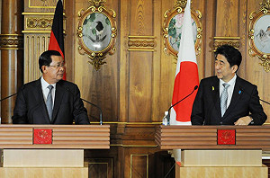 日加碼投資柬埔寨10年  追上中國較勁