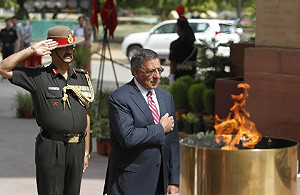 美中爭相拉攏 印度有些為難