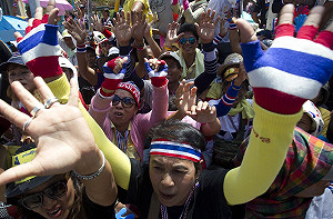 持續政治動蕩  泰國原定國會選舉取消