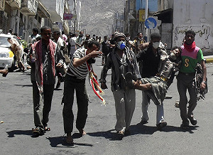 葉門總統拒下台  釀衝突2死2百餘傷