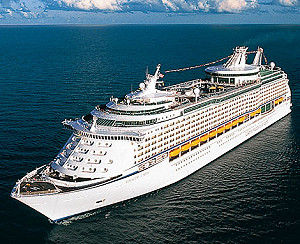 美郵輪爆集體中毒  300人腸胃不適