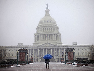 美眾院通過1.1兆支出案  政府免於「斷炊」