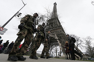 法總理：面對前所未有的恐怖威脅 加強警戒