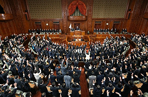 日本選前民調：自民黨優勢 民主黨可能銳減