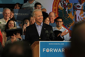 72歲拜登想出馬  美民主黨金主只認希拉蕊