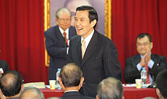 走向一言堂？ 國民黨中評委提羅淑蕾條款