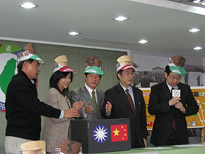 恐衝突擴大？ 綠營大遊行與民間團體切割