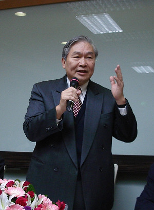 人事局擬成立「高階文官團」  待遇、考核脫勾處理