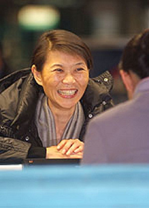 雲門美加巡演 榮譽團長周美青低調赴美