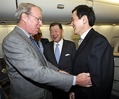 售F16與潛艦是否售台?袁健生 : 要等台灣軍力報告