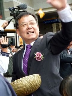 賴峰偉宣佈投入大高雄選戰