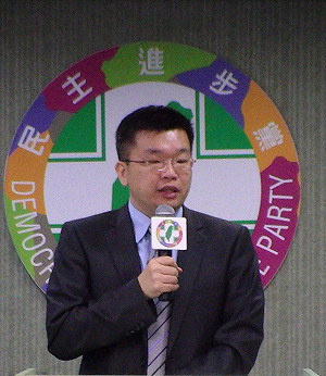 「雙英辯論」何時戰？  蔡羅兩發言人傍晚協商