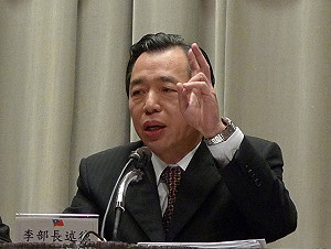 曾經「多降1％都不行」    財長：順應民意有錯嗎?