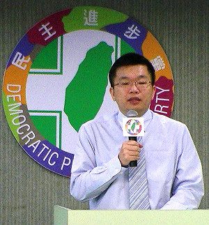 馬英九不反對公投  綠：有誠意先停止兩岸ECFA談判