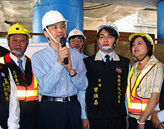 站穩先機  朱立倫頻視察北縣建設