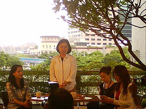 民間團體要求  先修公投法再審ECFA