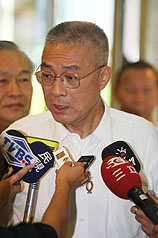親赴六輕？  吳揆：等災害報告結果出爐